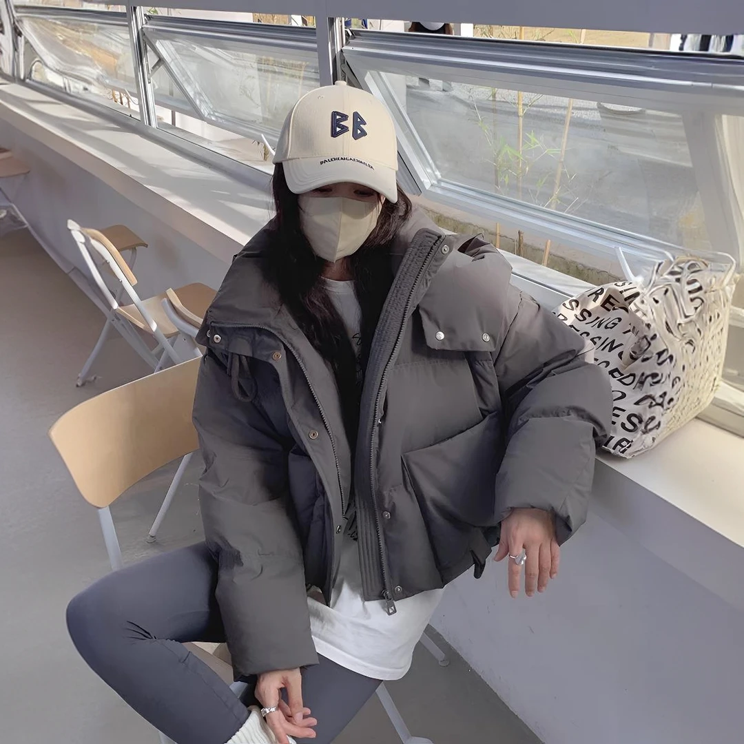 星宸名人宽松短款羽绒服显瘦休闲运动时尚外穿加绒加厚保暖冬季