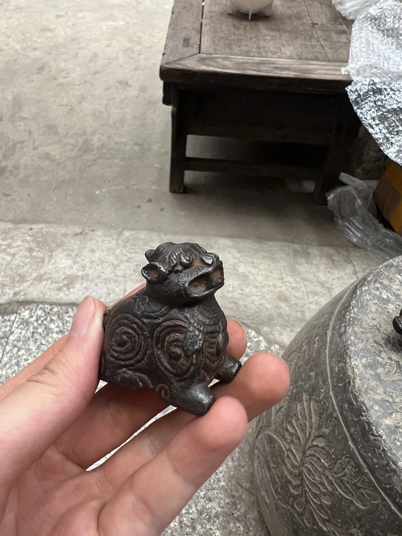 铁艺手把件小兽高4.5