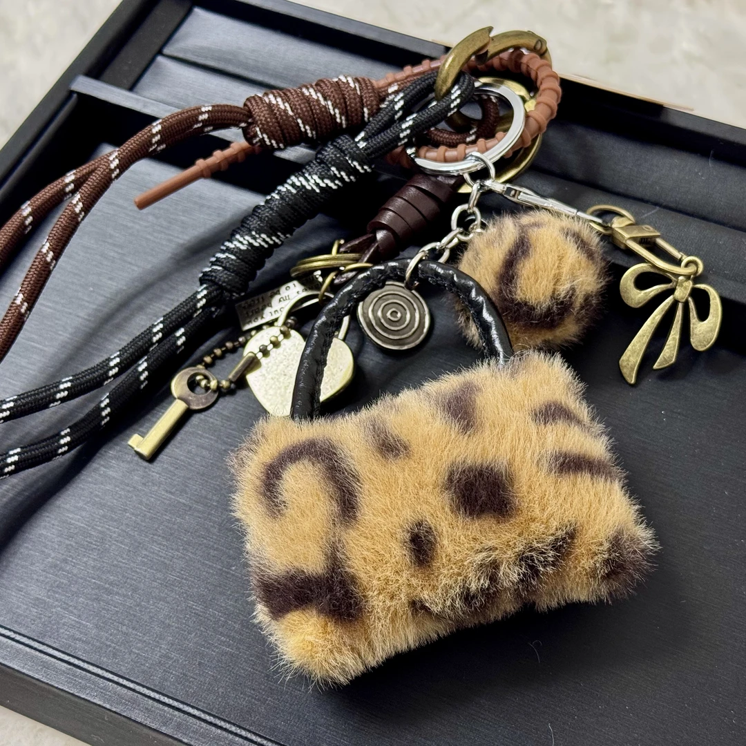 瑞宝推荐轻奢风高定系列包挂