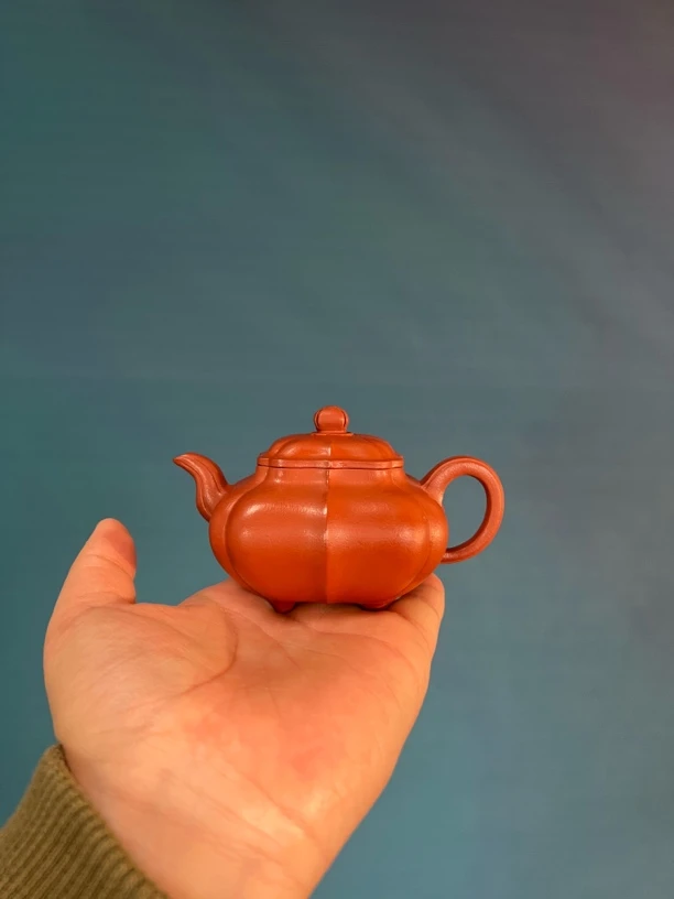 宜兴紫砂壶朱泥筋纹传炉