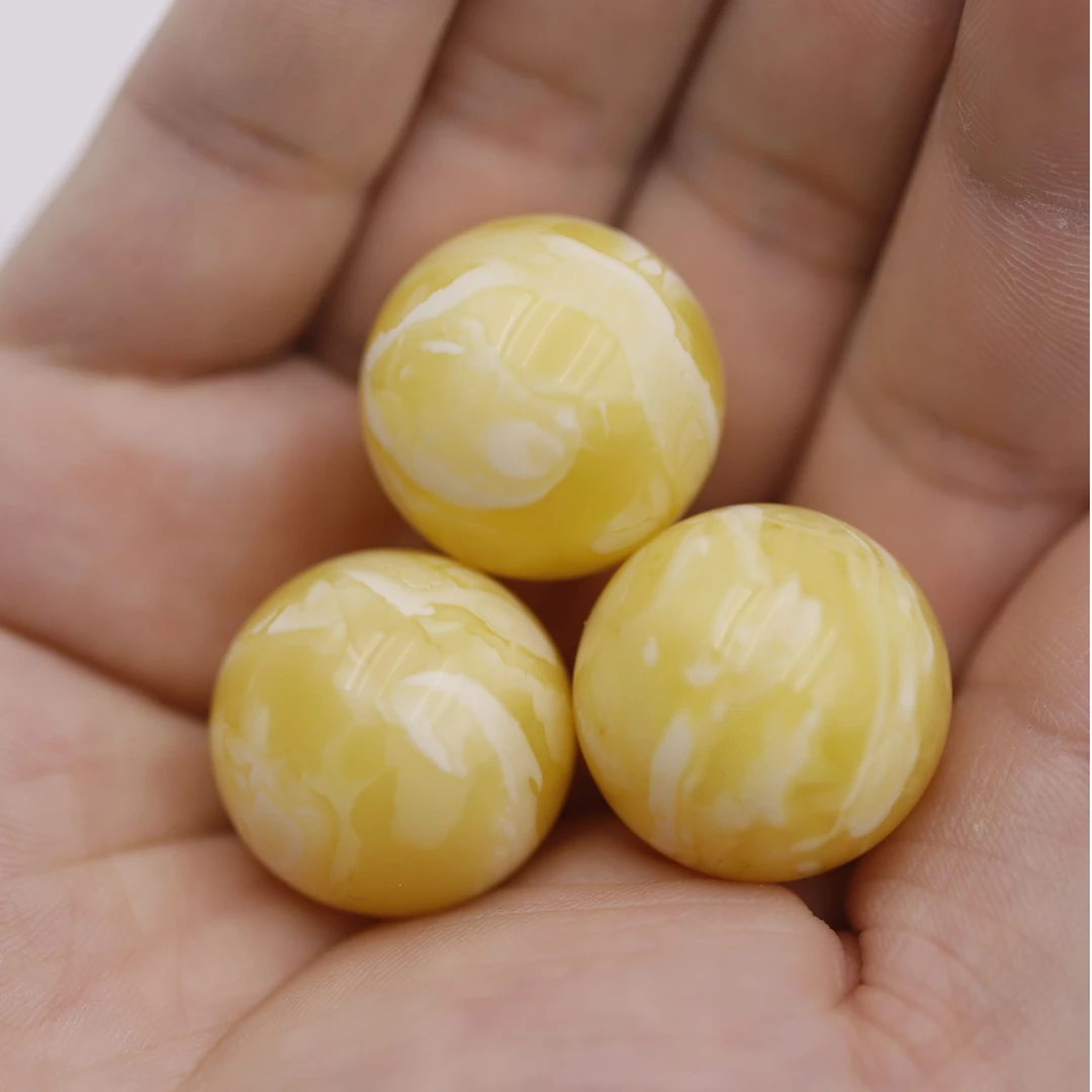 天然原矿俄料蜜蜡三颗同料瓷白圆珠22.5 22.6 23.1 可配腰珠顶珠