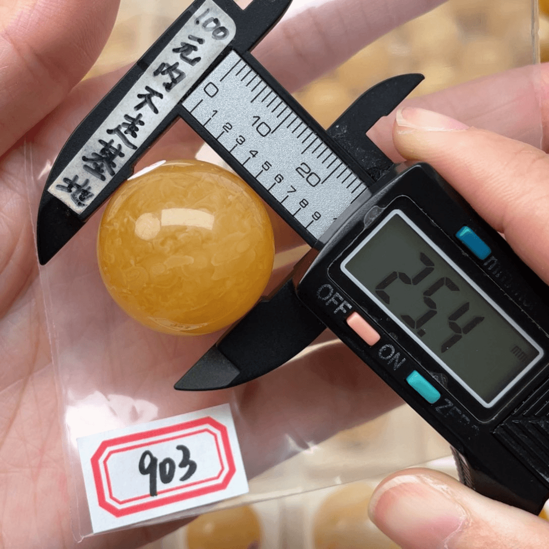 蜜蜡裸石未镶嵌蜜蜡