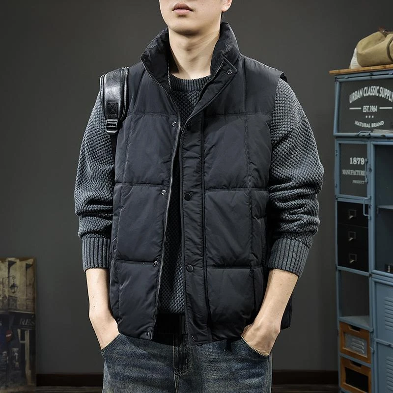 2024冬季美式简约纯色羽绒马甲男轻薄保暖百搭休闲坎肩白鸭绒背心
