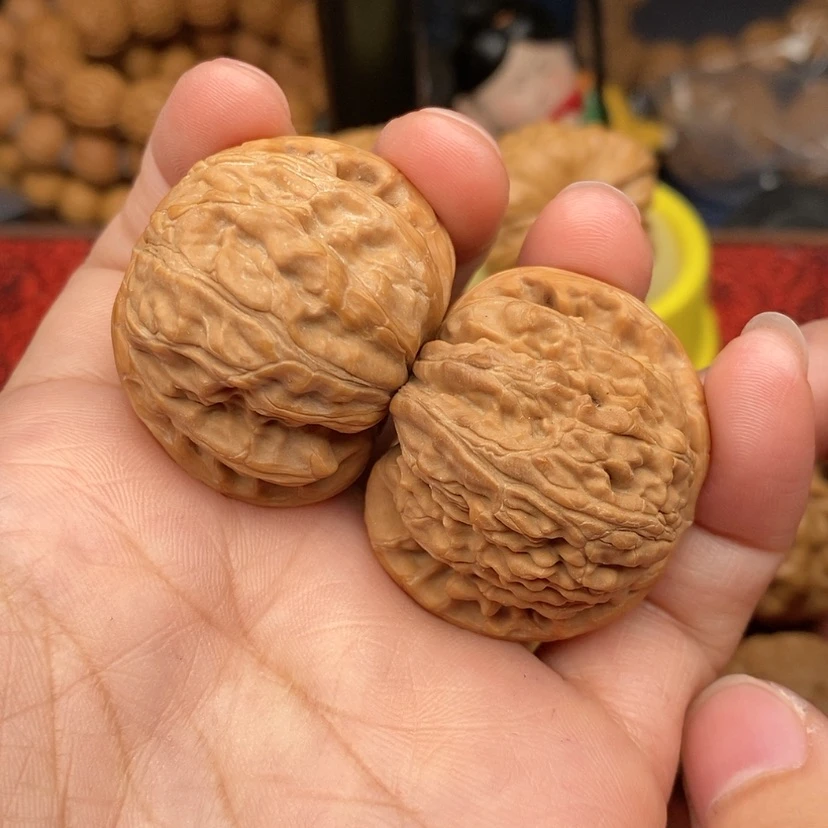 【闪购商品】文玩核桃把件半**蒂