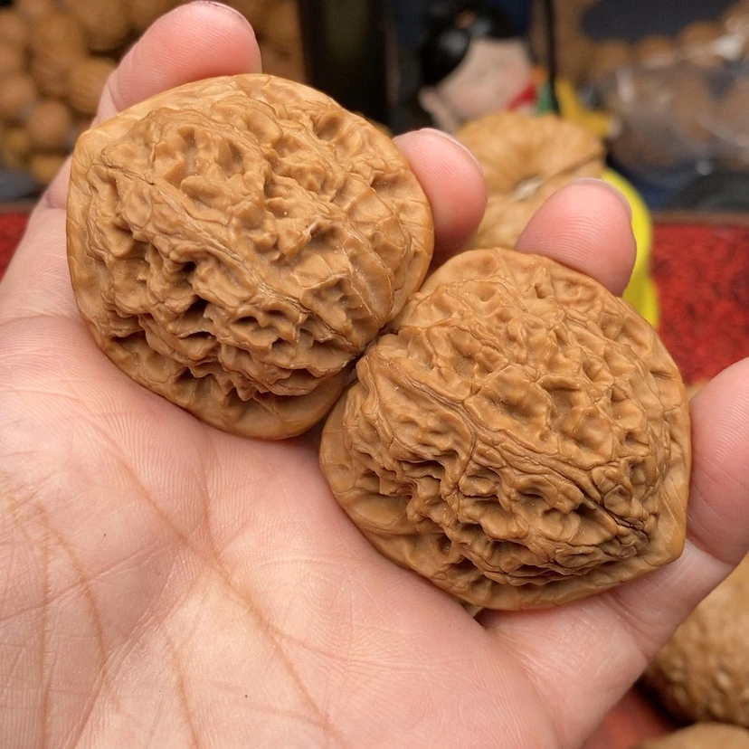 【闪购商品】文玩核桃把件犯****…