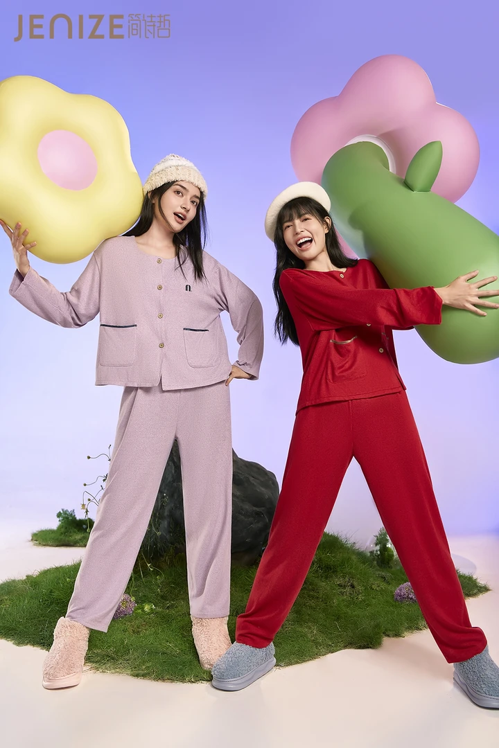 简诗哲秋季云感绒套装2613