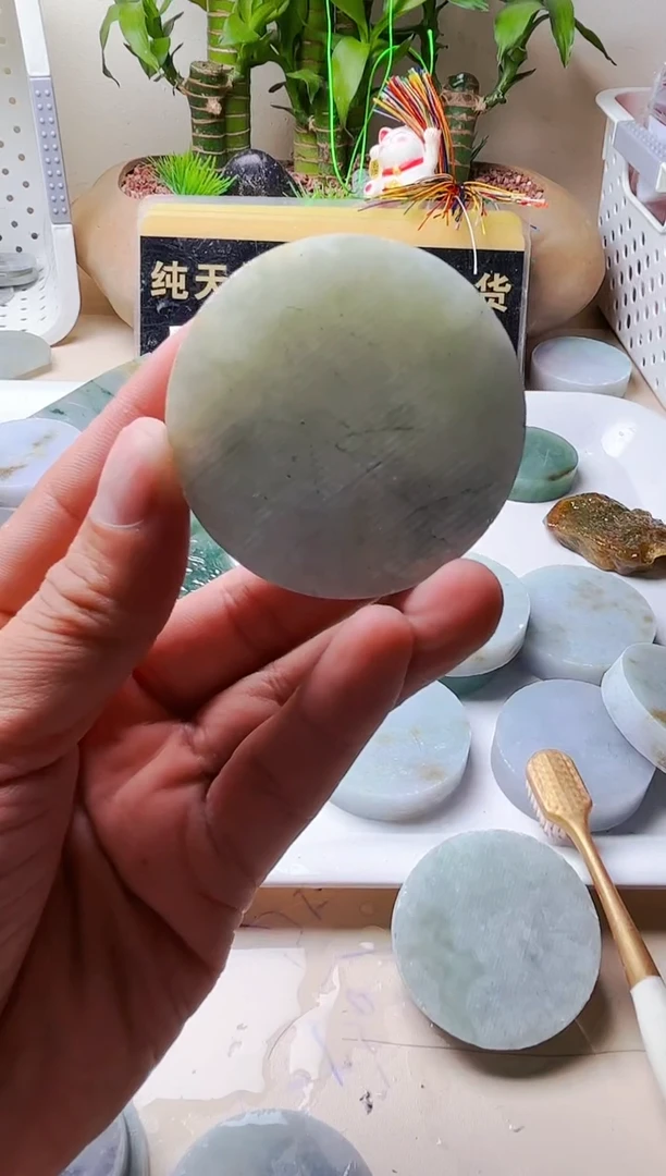 【闪购商品】翡翠挂件未镶嵌翡翠189