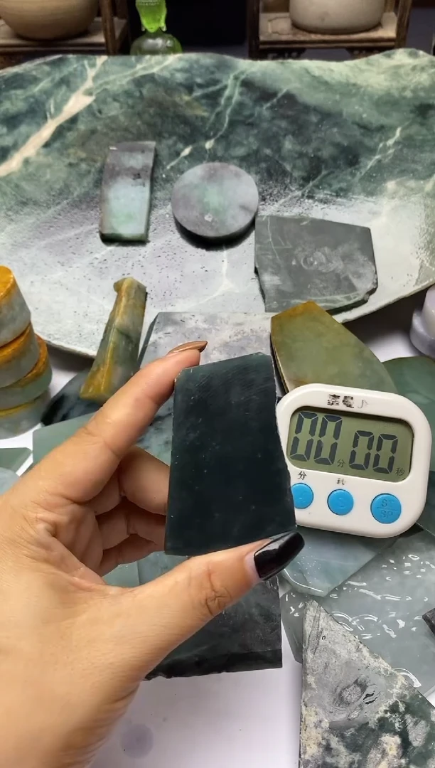 【闪购商品】定制翡翠未镶嵌翡翠