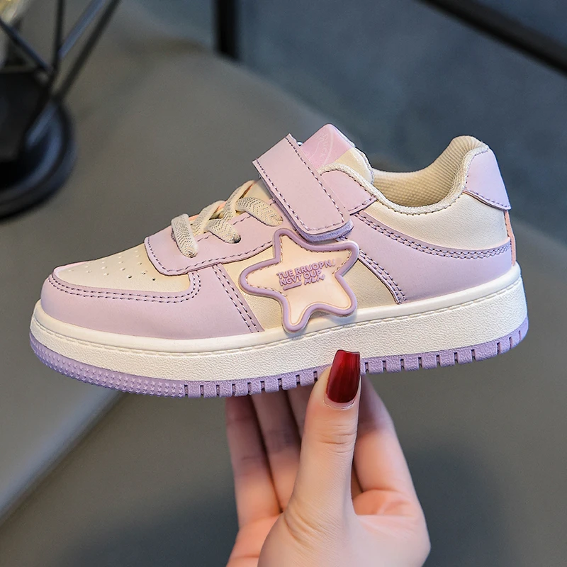 儿童休闲鞋春秋季皮面单鞋男童鞋子软底防滑百搭休闲百搭女童板鞋