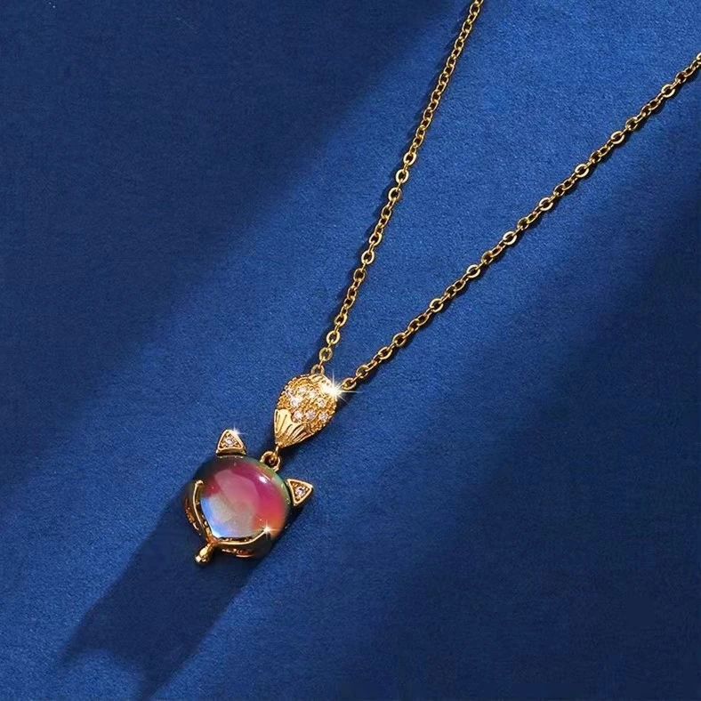 钛钢项链  精美爆款变色狐狸头项链梦幻星空