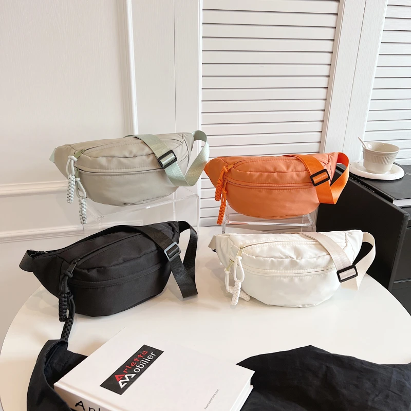 尼龙休闲小包包女2025新款潮斜挎包运动胸包百搭牛津布女士腰包