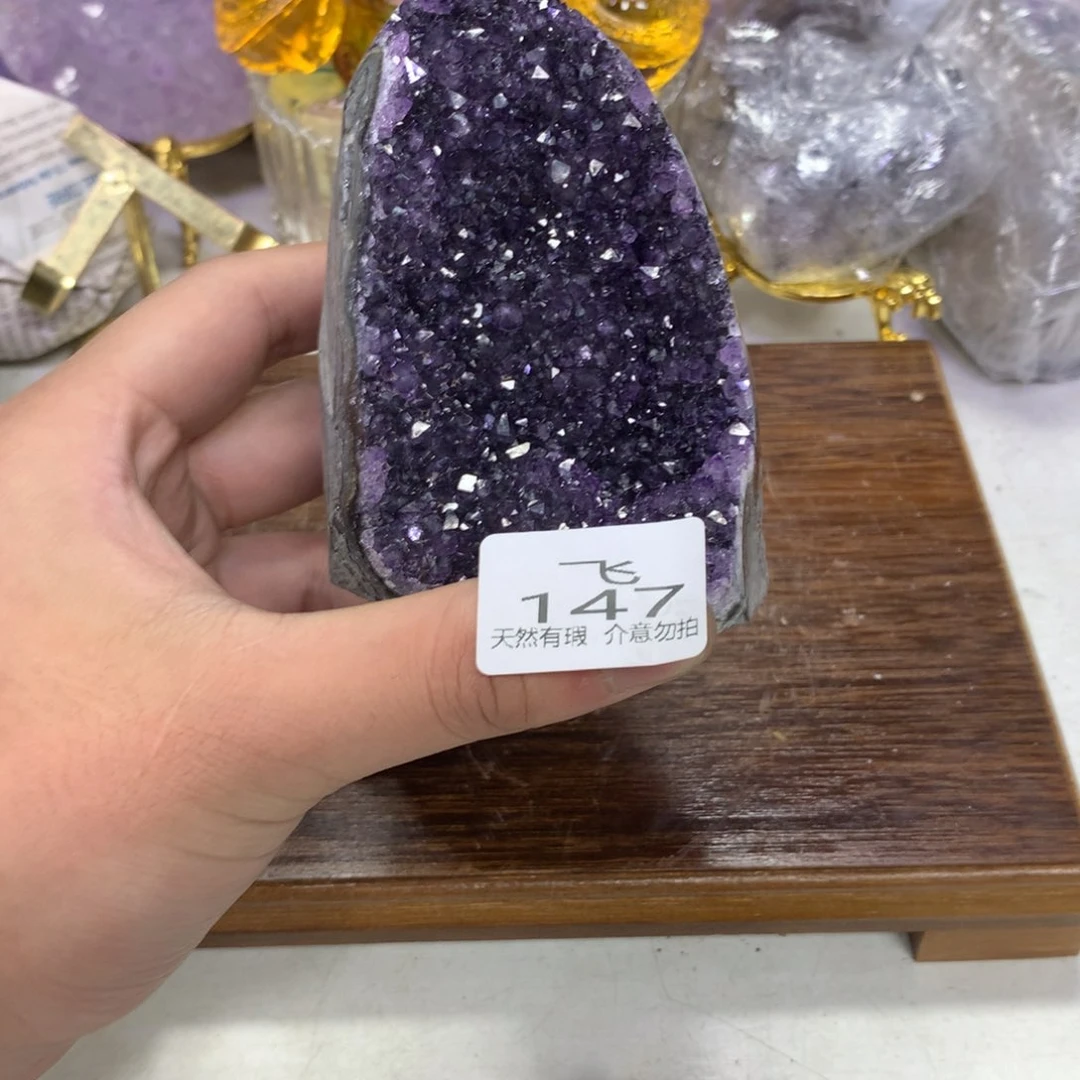 紫晶大型摆件（非配饰）未镶嵌