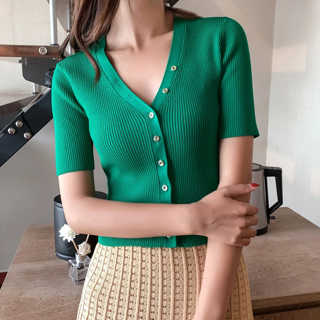 法单M家2025夏季新品时尚金扣小坑条修身百搭针织开衫短袖上衣女