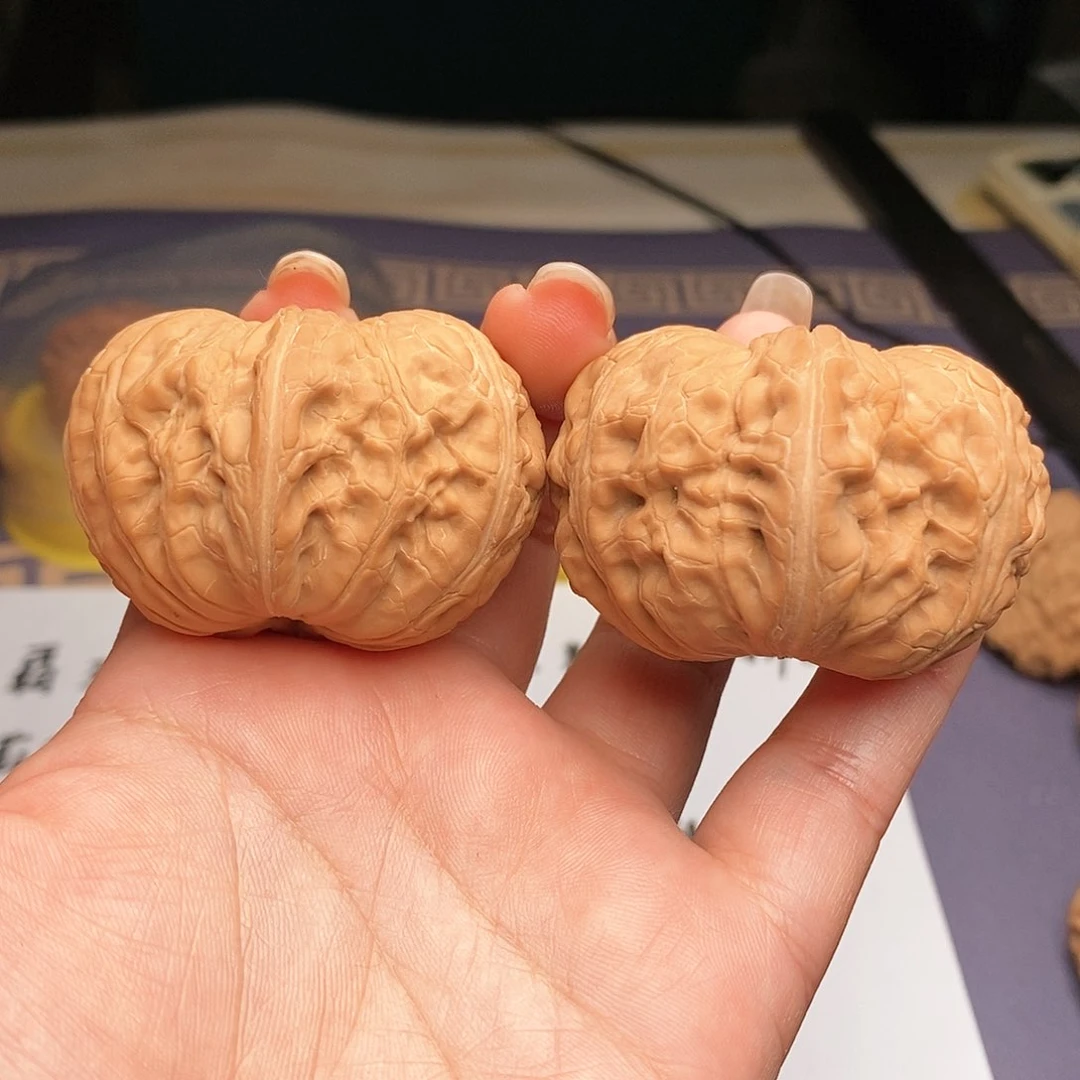 【闪购商品】文玩核桃把件文玩核桃把件