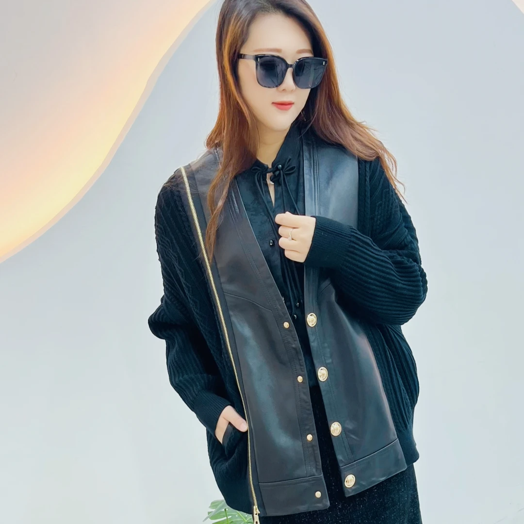 {羊羊推荐}2024秋季高级时尚大气V领黑色长袖气质显瘦女装外套Q35