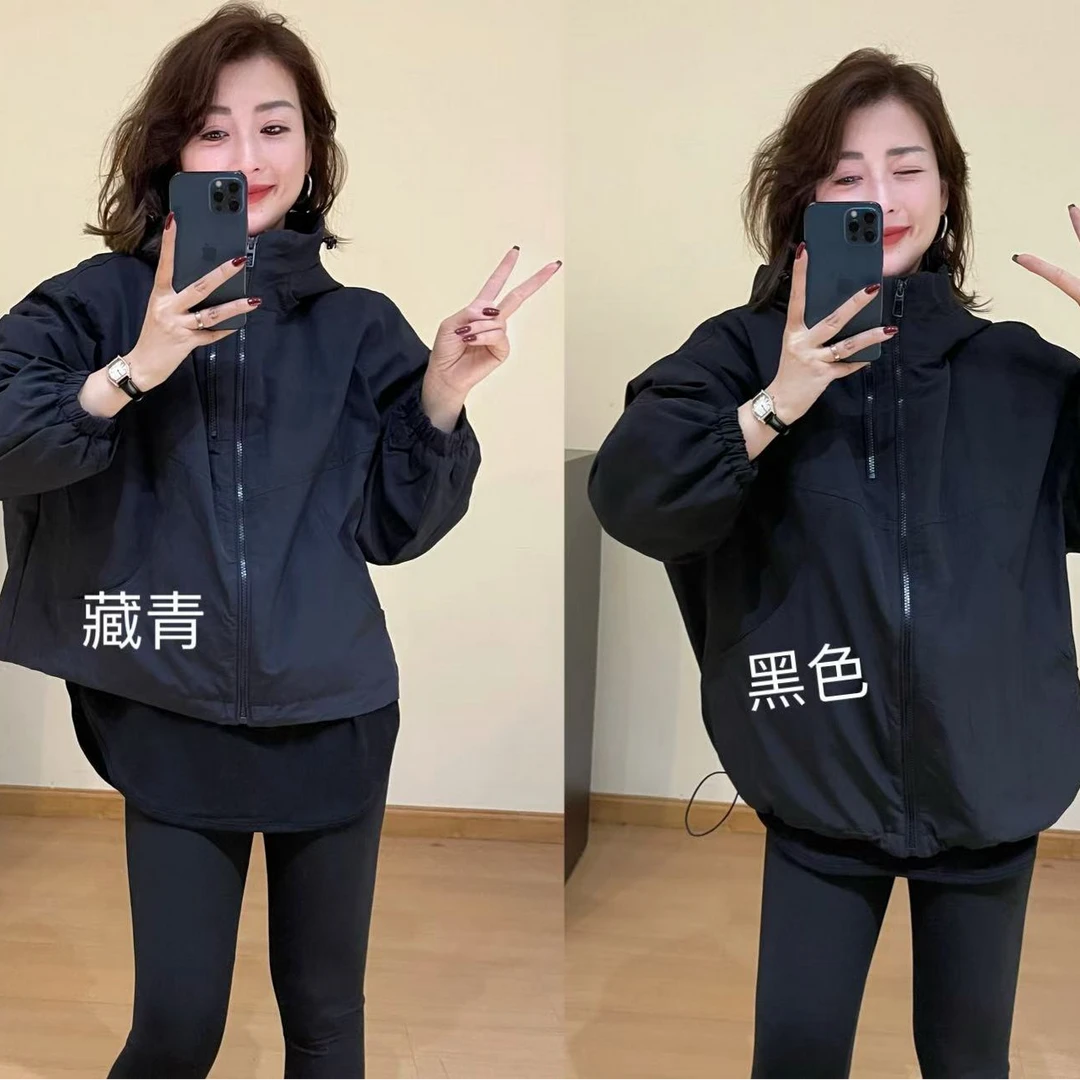 8890【奈何冬时】诗诗家2024休闲运动连帽宽松显瘦时尚韩版冲锋衣