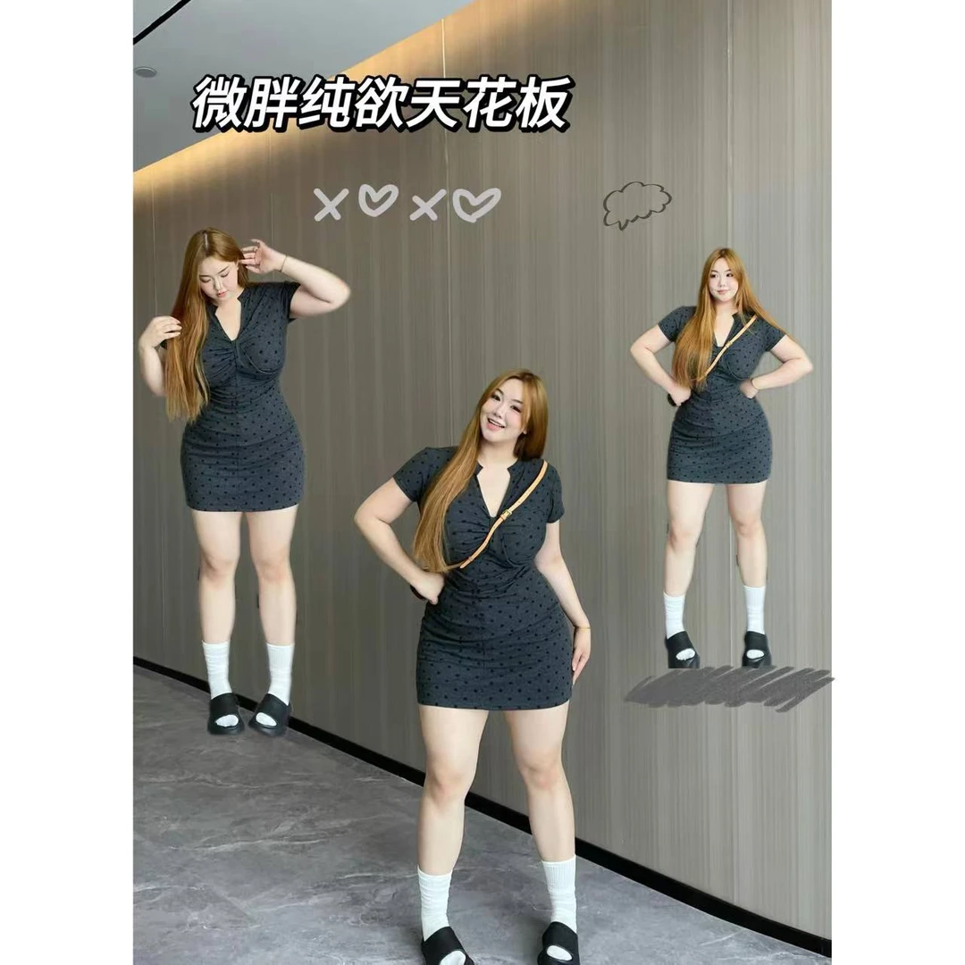 卤蛋公主【好多点点】大码胖mm显瘦时尚修身短款气质休闲百搭