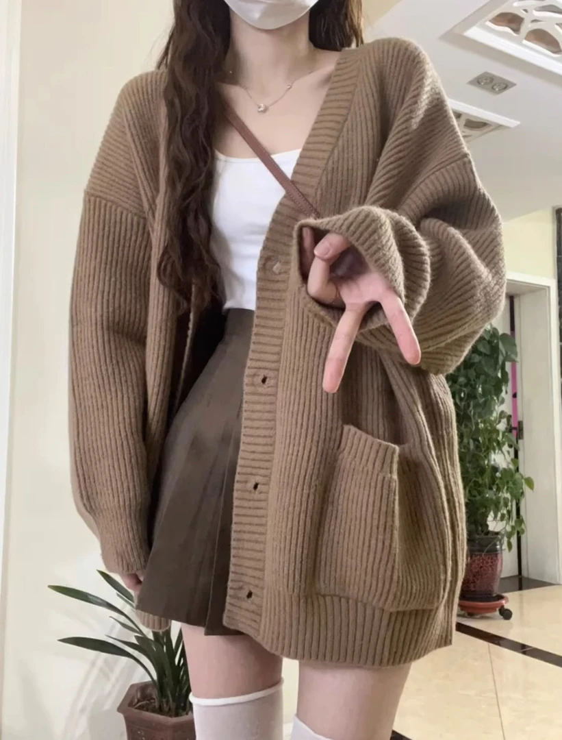 高级感慵懒风V领毛衣开衫女外套秋冬韩版宽松大码针织外穿上衣潮