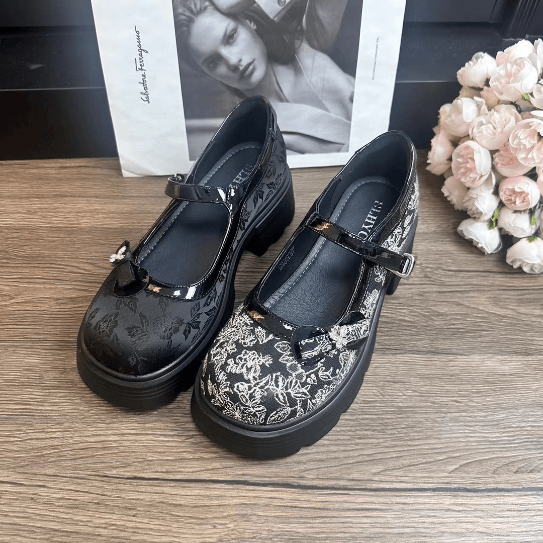 春夏季新款经典时尚休闲百搭国风单鞋女丝绸冷粘工艺76-2006