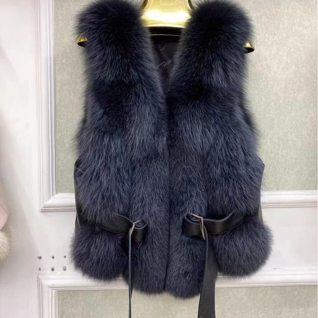 2024冬季女士新款高端狐狸毛马甲时尚显廋网红款百搭韩版洋气