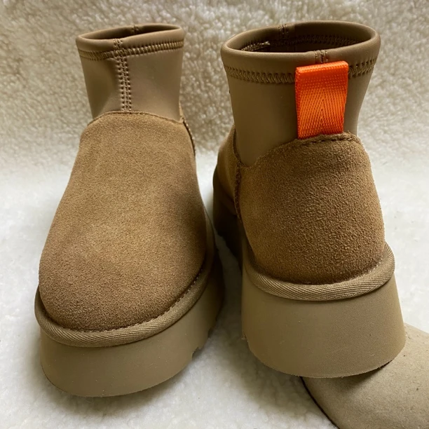 【桑坡】新款双层皮料外牛皮内羊皮毛一体4公分厚底保暖时尚雪地靴