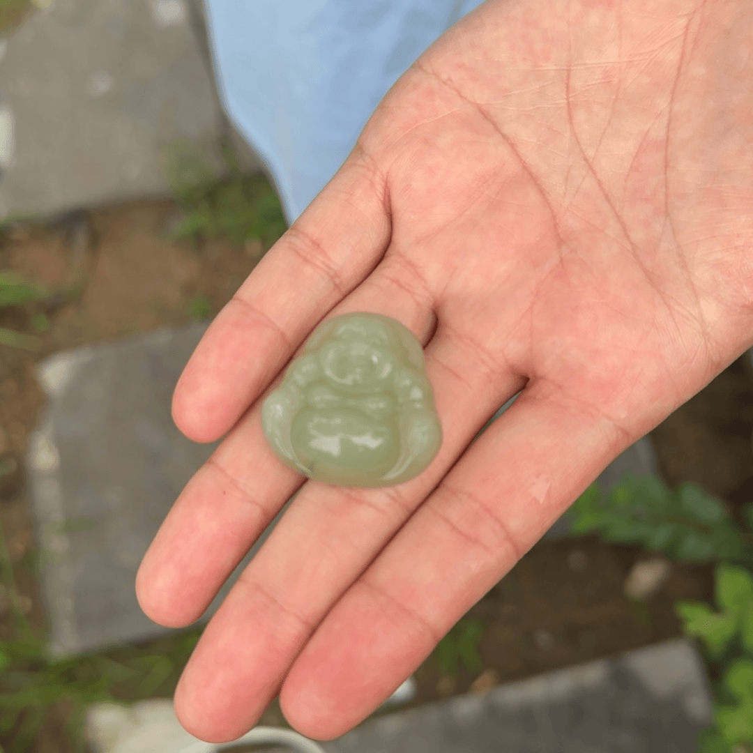 和田玉颈饰未镶嵌湖水绿