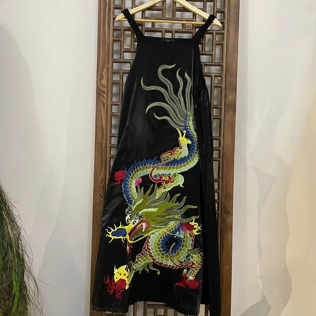 凤徕兮私人定制黑底彩龙刺绣背带裙 LK086-5