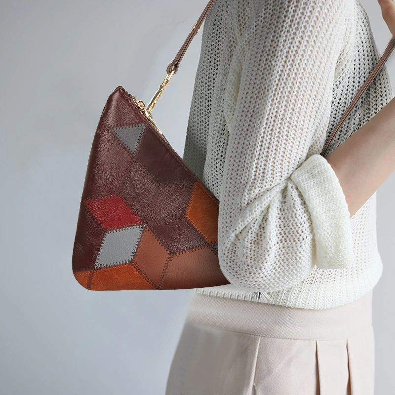 女款包包斜挎包新款2023高级感潮流简约大容量牛皮洋气百搭三角包