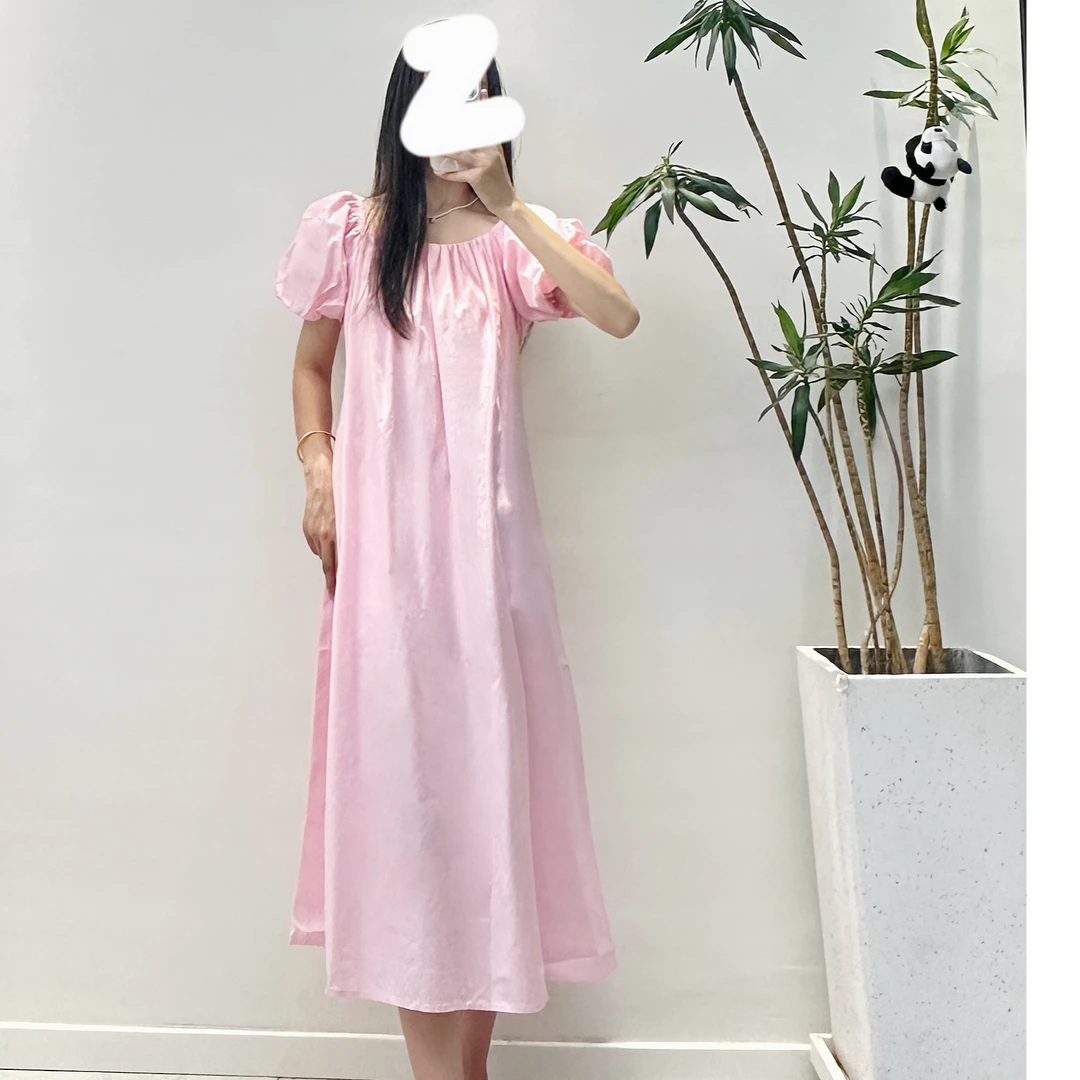 法式显瘦宽松连衣裙女夏季2024新款设计感泡泡短袖温柔粉色长裙