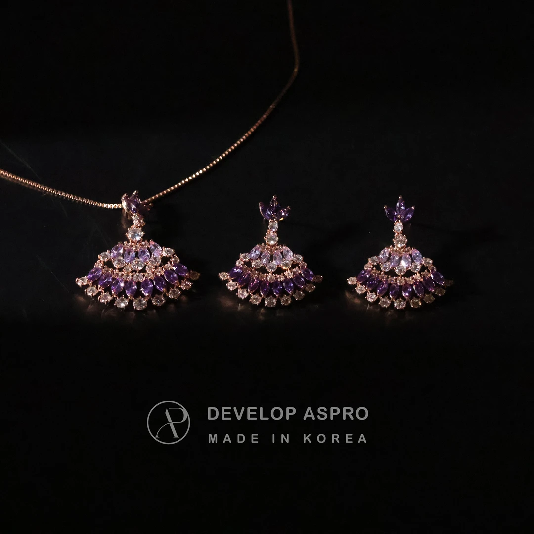 非金属莫桑石耳饰 【现货】韩国新款时尚彩色轻奢耳钉项链SP78