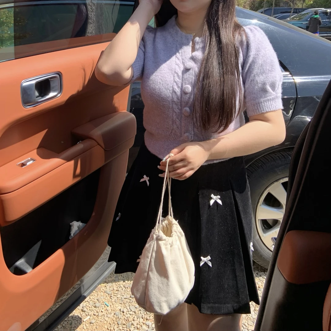 KMZY/KMZY山_山【甜心奶花】微胖韩系气质甜美蝴蝶结丝绒泡泡袖女