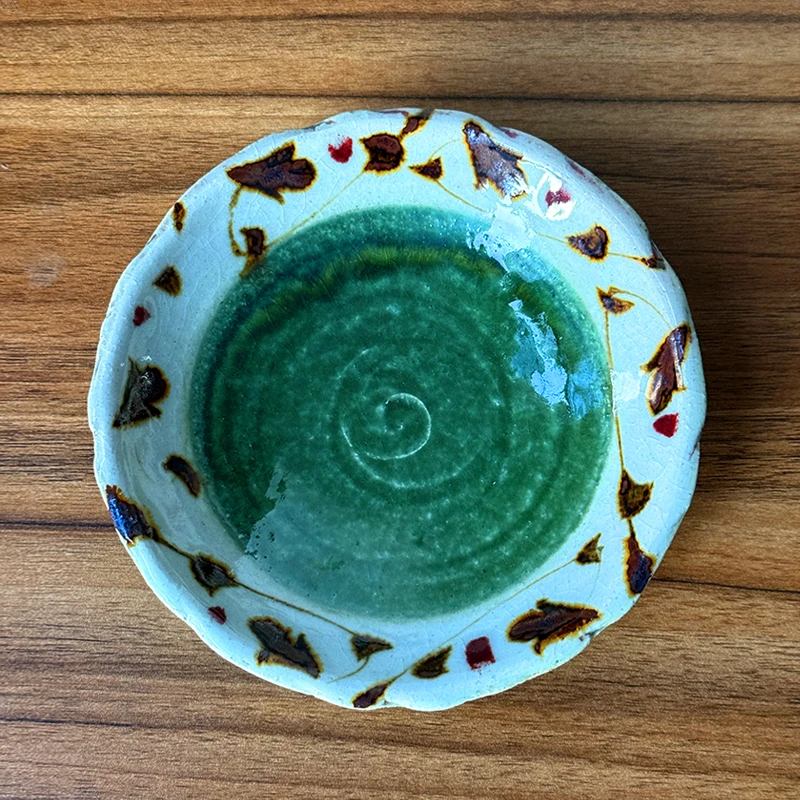 日本进口濑户烧陶味 めぐ鉢 織部花边盘点心盘手工日式釉下彩粗陶