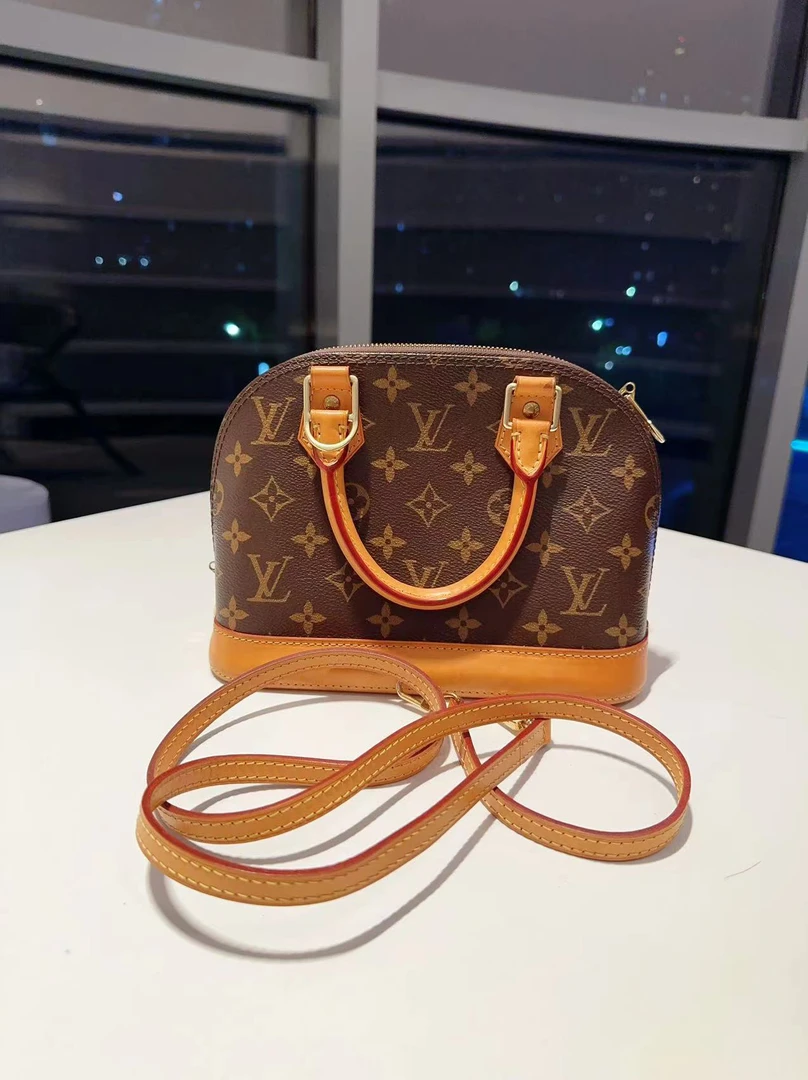 LV经典老花全原贝壳BB K0205