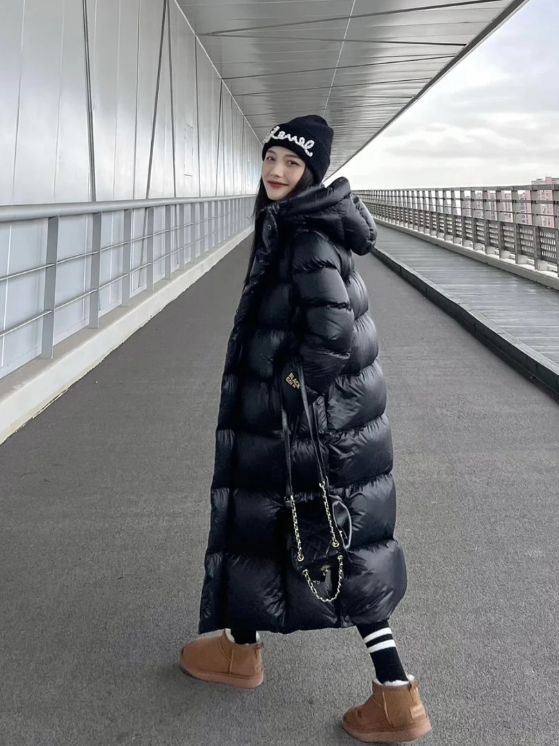 波司豋黑金羽绒服2023新款白鹅绒加厚连帽面包服韩版高品质长款情