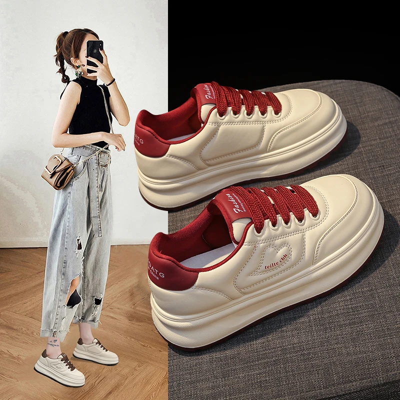 韩版2024秋季小白鞋女面包鞋厚底板鞋子撞色百搭时尚学生女鞋