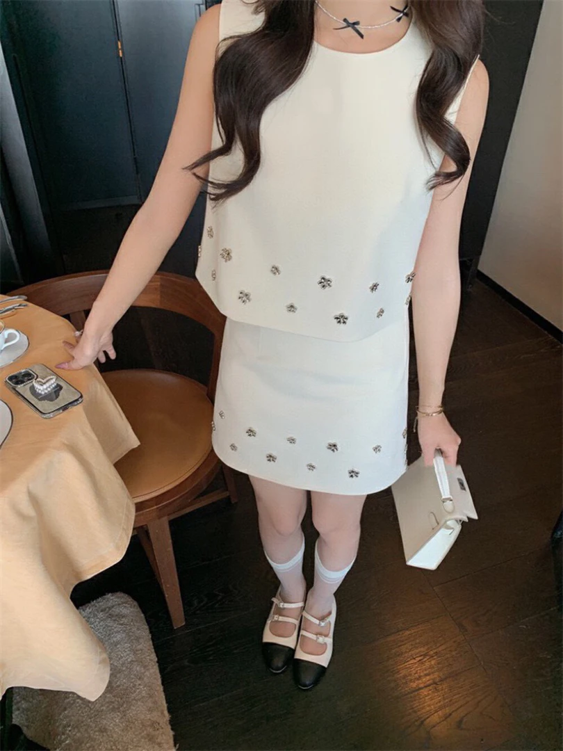 高级感两件套手工花珠背心+A版半身裙套装