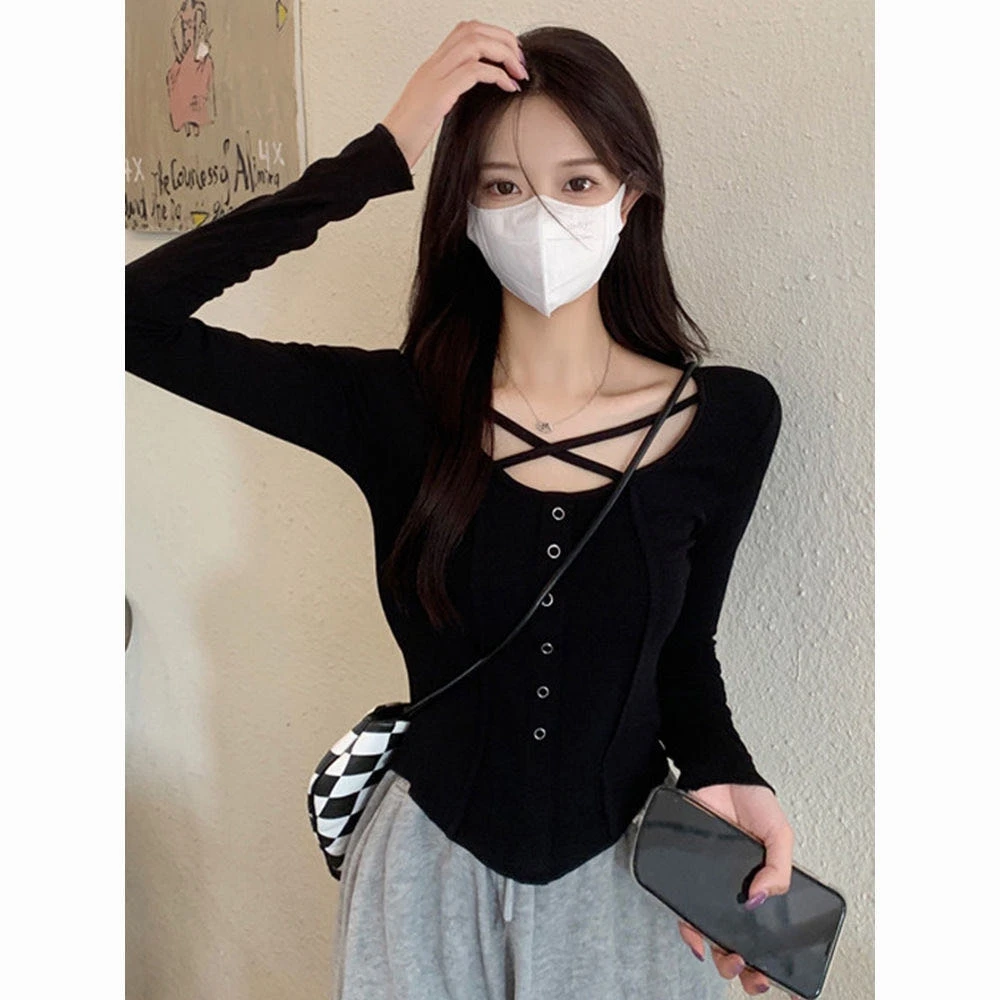 欢欢001--099春秋新款显瘦修身长袖针织衫不规则纯欲设计感辣妹