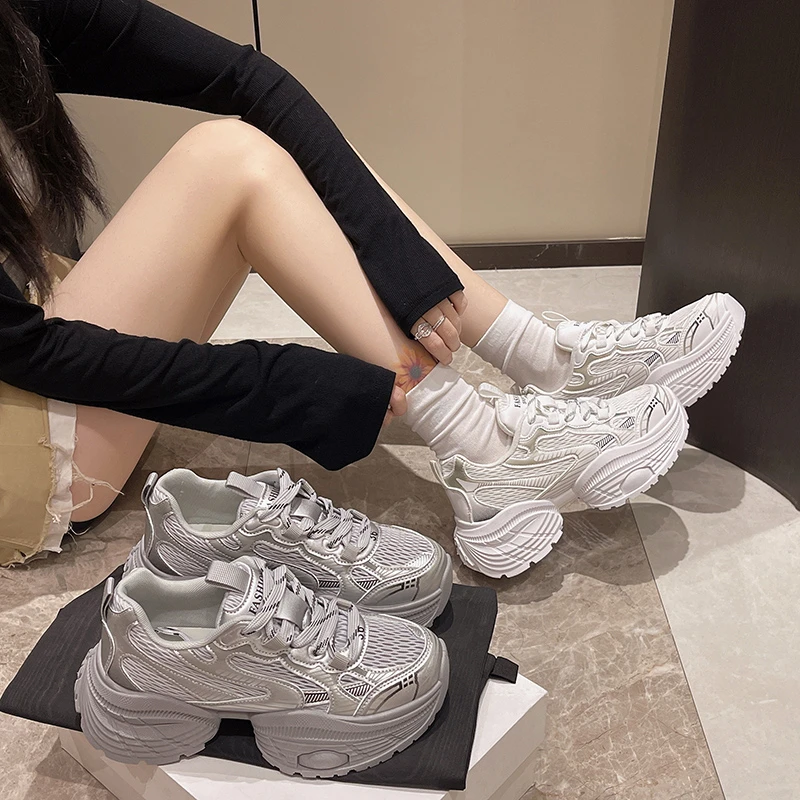 2024夏季透气网面休闲厚底增高百搭老爹鞋休闲运动鞋时尚ins女款