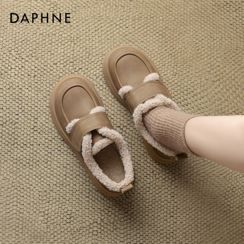达芙妮加绒乐福鞋女2024新款秋冬保暖复古风棉鞋厚底毛毛鞋雪地靴