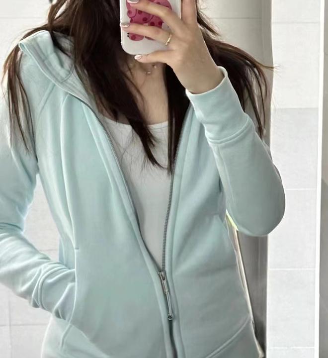 枫烨铭品仓福袋活动随机衣服