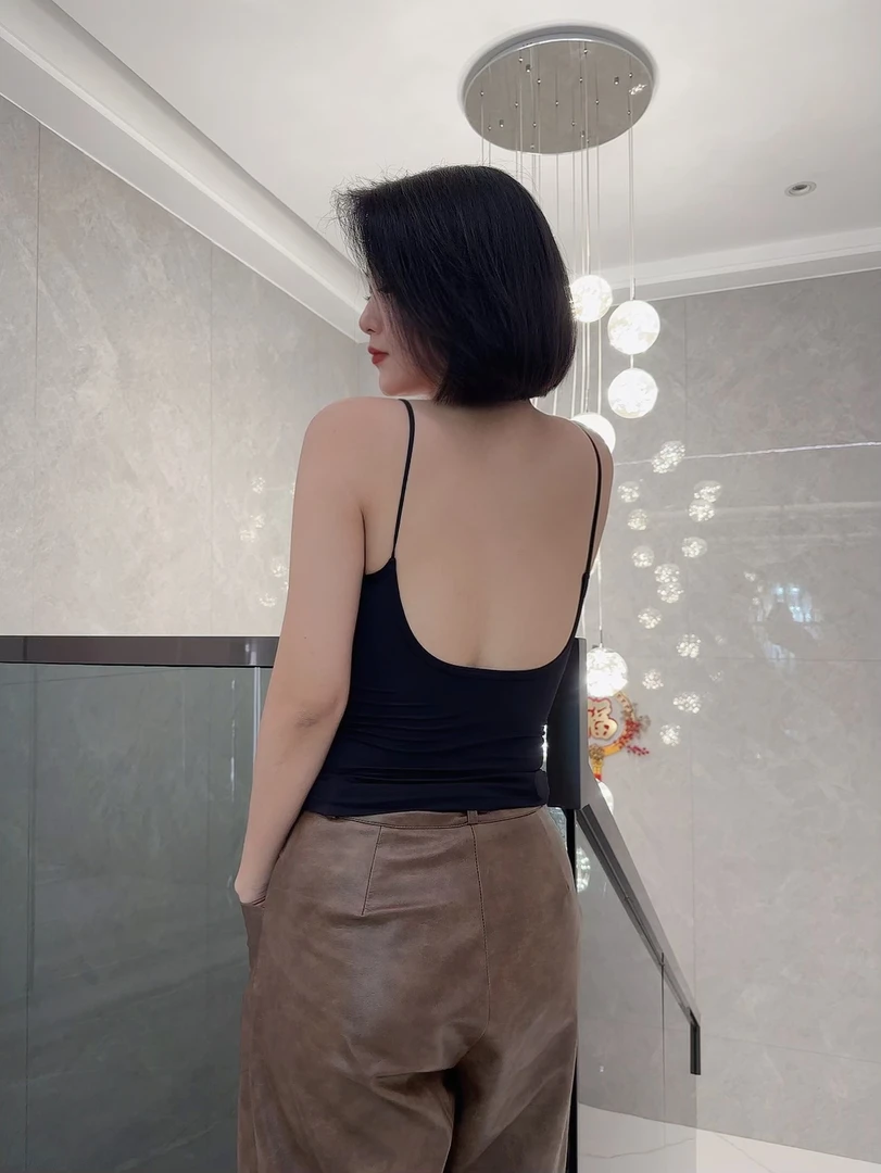 【李佳丽自产】2018#（带杯垫）新款细肩带露背吊带美背