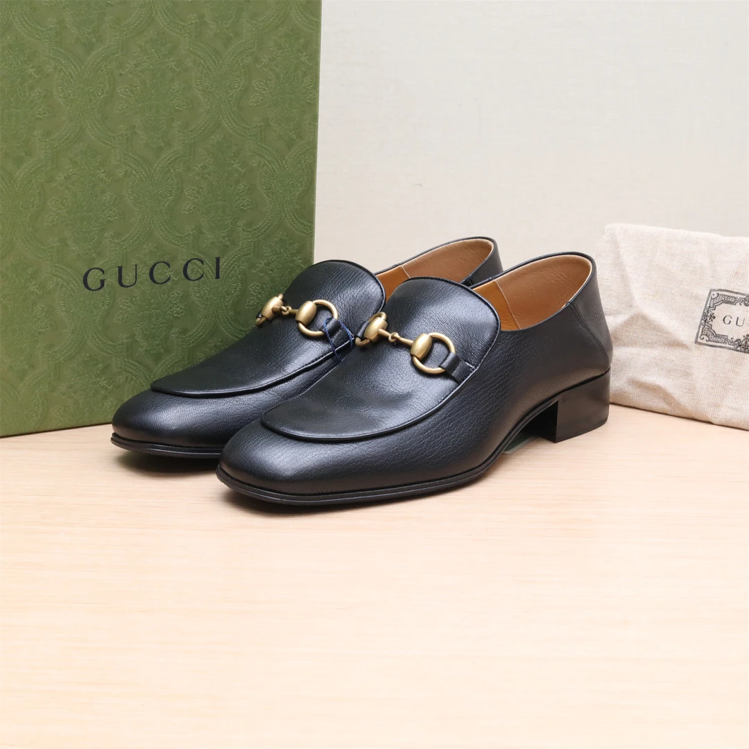 99新 GUCCI/古驰 小花6娜P234449791黑色全皮马衔扣乐福鞋 38.5码