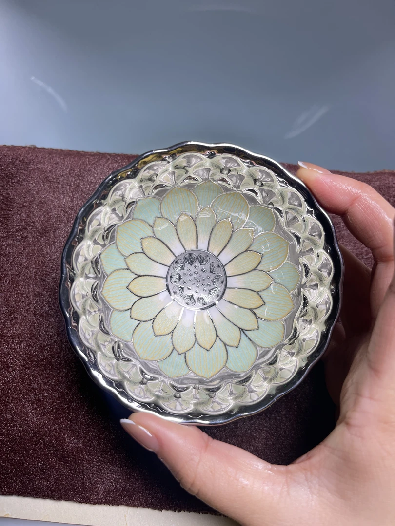 冰清玉洁青莲陶瓷葵口品茗杯茶具茶