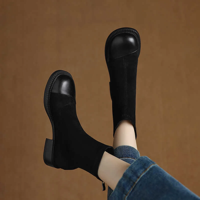 低跟大码女靴40—43弹力靴黑色短靴女秋季新款2025瘦瘦靴粗跟圆头