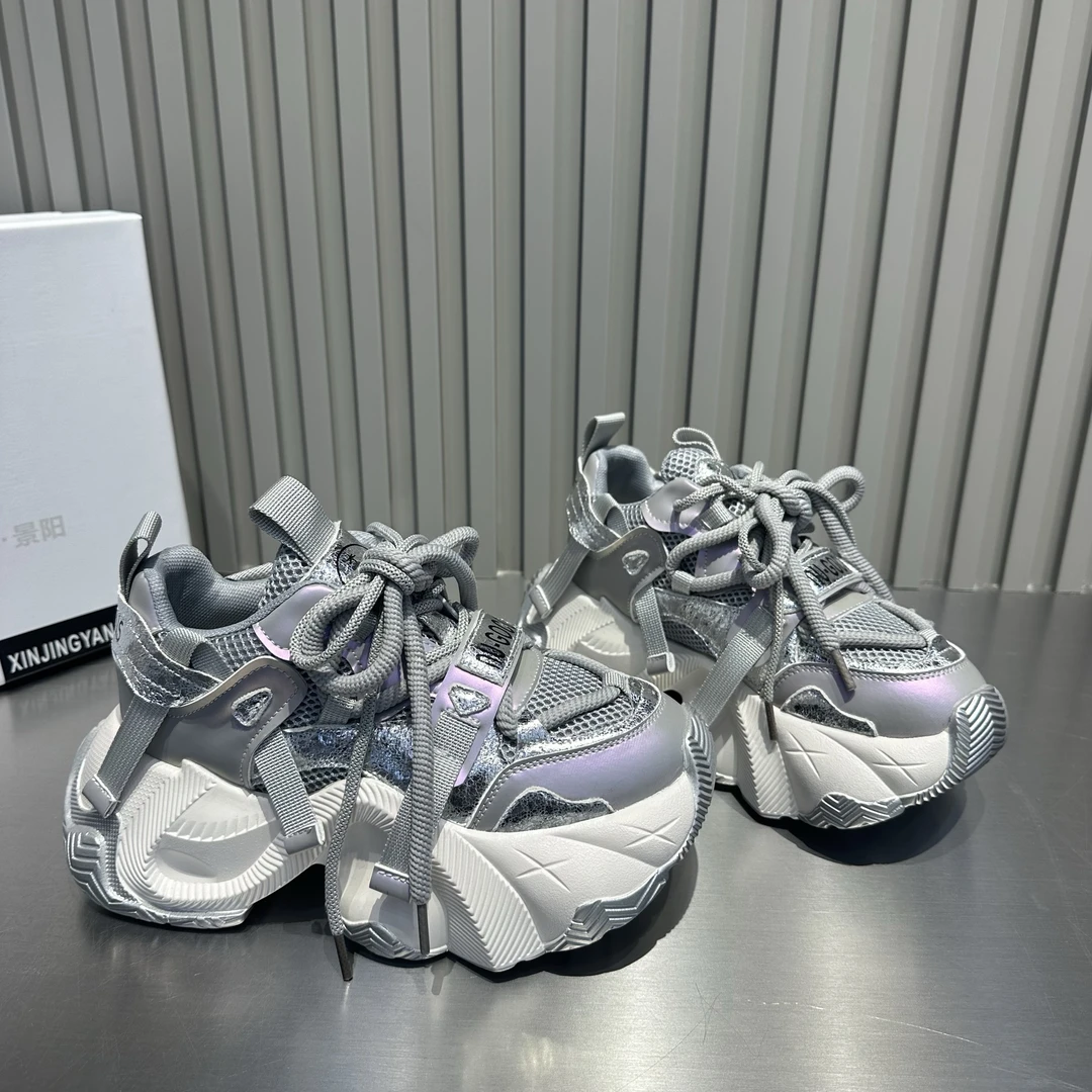 欧洲站镭射厚底增高老爹鞋女ins潮2024春季新款百搭休闲运动鞋