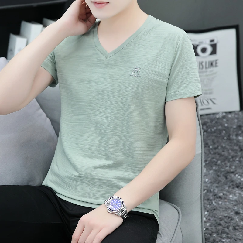 短袖男士夏季透气半袖薄款潮流速干上衣简约v领纯色冰丝凉感t恤衫