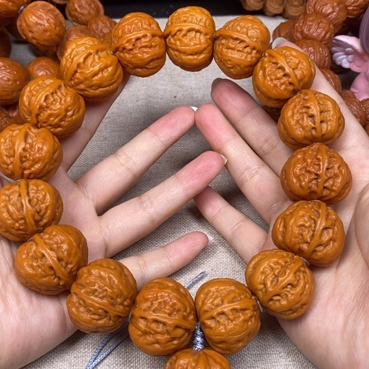 【闪购商品】文玩核桃手串肉筋八棱方墩手持