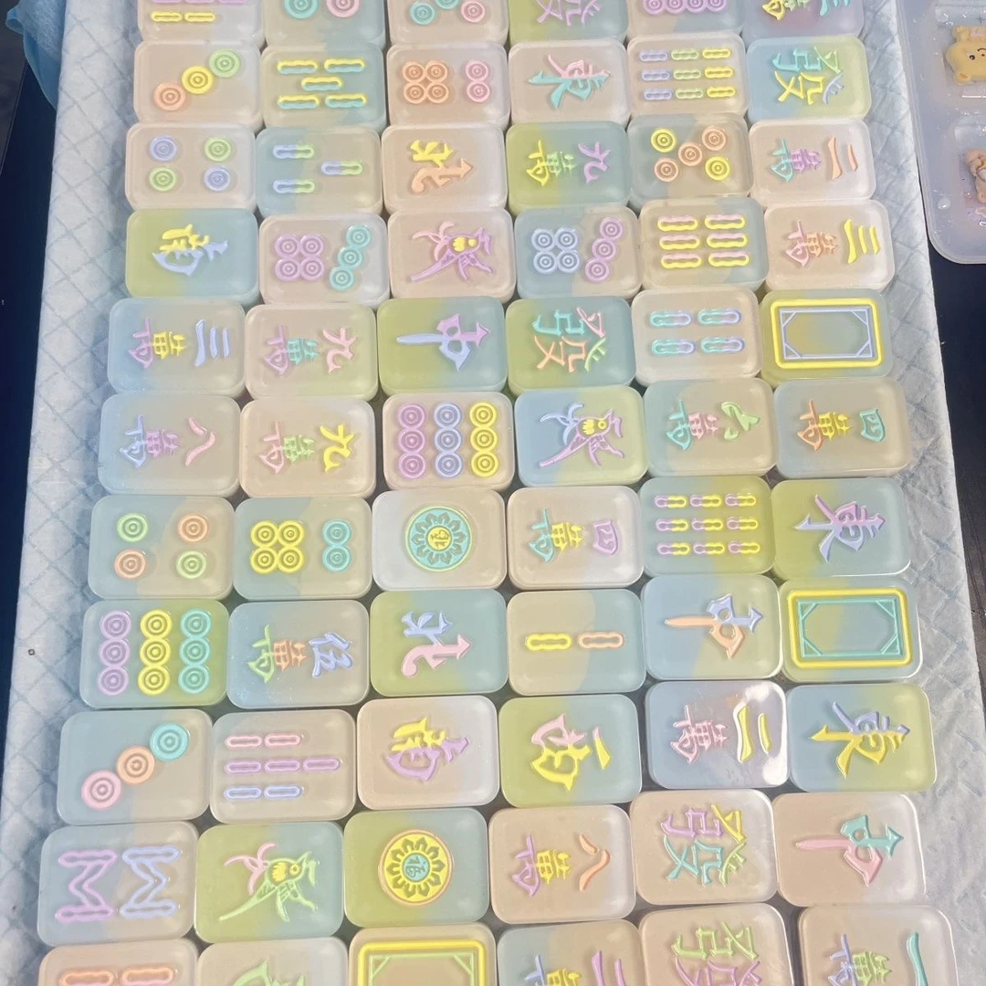 【随机发】纯手工滴胶晕染公仔麻将diy手作