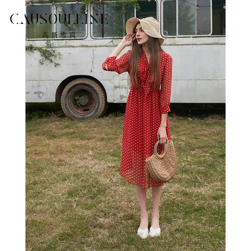 高斯雪岚【春装福利】法式收腰通勤气质连衣裙24112186