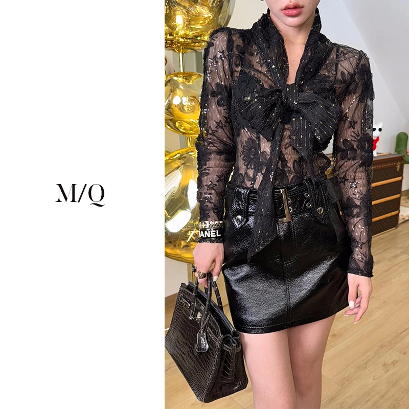 M/Q〔金贵轻奢〕 镂空蕾丝提花飘带领上衣MQ8071